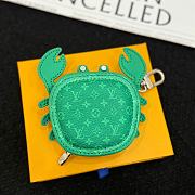 LV Crab Bag Charm Green M01931 - 5