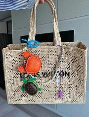 LV Crab Bag Charm Orange M01929 - 1