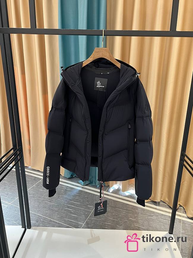 Moncler Arcesaz Hooded Short Down Jacket Black - 1