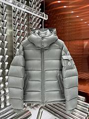 Moncler Maire Short Down Jacket Gray - 1