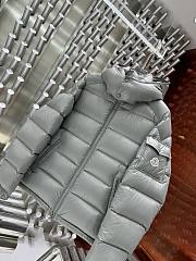 Moncler Maire Short Down Jacket Gray - 6