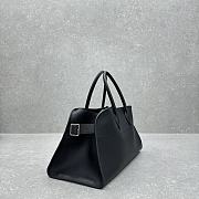 The Row EW Margaux Bag in Grained Leather Black - 44x20x19cm - 4