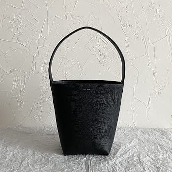 The Row Small N/S Park Tote Bag in Grained Black - 25x22x12cm