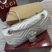 Gucci GG Marmont Small Shoulder Bag Silver - 26x15x7cm - 3