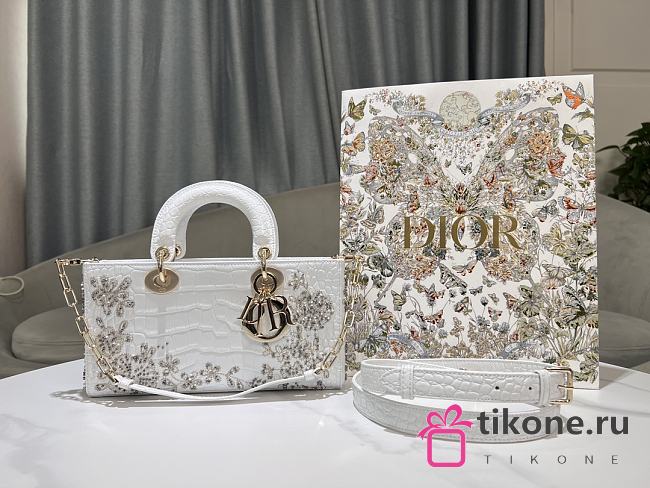 Dior Small Lady D-joy Bag White 15626 - 26x13.5x5cm - 1