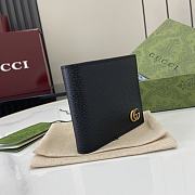 Gucci GG Marmont Bi Fold Card Case Wallet Black Gold Hardware - 10x10cm - 4