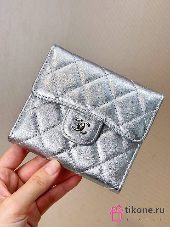 Chanel Classic Small Flap Wallet Lamskin Silver - 10.5x11.5x3cm - 1