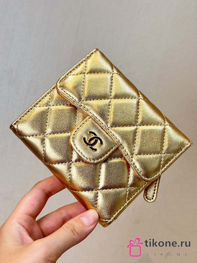 Chanel Classic Small Flap Wallet Lamskin Gold - 10.5x11.5x3cm - 1