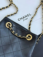 Chanel Backpack Shiny Lambskin Gold Tone Metal Black -  24.5x18x8cm - 3