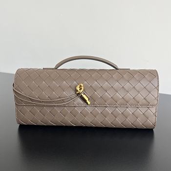 Bottega Veneta Andiamo Clutch Bag In Pinecone - 31x13x3cm