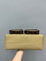 LV Hobo Cargo M12697 - 34.5x27x19.7cm - 4