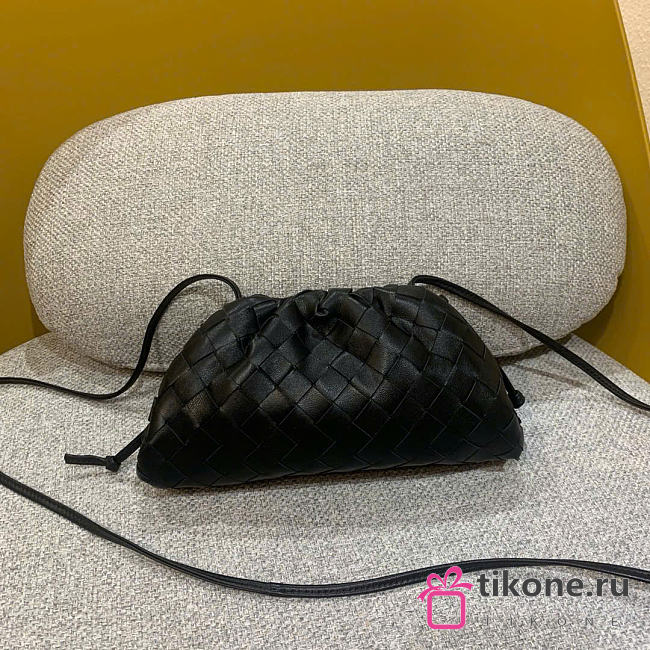 Bottega Veneta Mini Pouch Black - 22x13x5cm - 1