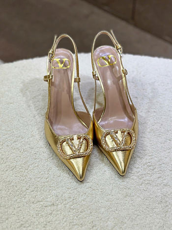 VLTN Vlogo Signature Slingback Pump In Gold Laminated Nappa Leather 80mm 