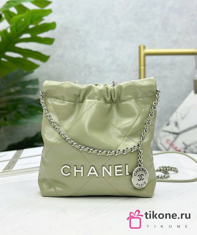 Chanel 22 Mini Bag Avocado Calfskin Silver Metal - 20x19x6cm - 1