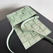 Bottega Veneta Cassette Intreccio Leather New Sauge - 23x15x5cm - 3