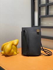 Loewe Dice Pocket In Classic Calfskin Black - 20.5x12.7x4.5cm - 1