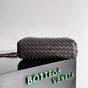 Bottega Veneta Small Lauren 1980 Pondant Leather Clutch Bag - 20x15x7.5cm - 2