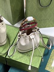 Gucci Diane Bucket Leather White - 30.5x19x6cm - 3