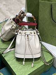 Gucci Diane Bucket Leather White - 30.5x19x6cm - 4