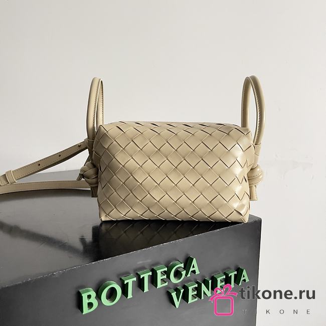 Bottega Veneta Loop Top Handle Light Butterscotch - 19x12x9cm - 1