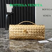 Bottege Veneta Andiamo Clutch Gold - 31x13x3cm - 1