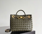 Bottega Veneta Small Andiamo With Chain Mustad - 25x22x10.5cm - 1