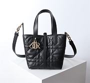 Small Dior Toujours Vertical Tote Bag Black Macrocannage Calfskin - 18x16x12cm - 1