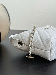 Chanel Hobo Caviar Leather White - 21.5x19x6cm - 6