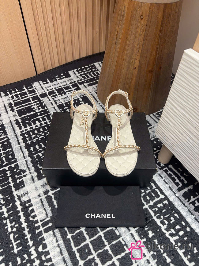 Chanel Sandals White Leather 1.5cm - 1