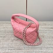 Chanel Hobo Caviar Leather Pink - 21.5x19x6cm - 5