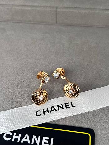 Chanel Earrings Camelia Gold 16175