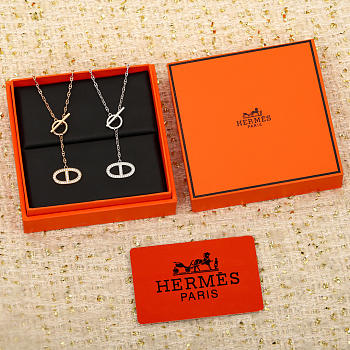 Hermes Chaine D'Ancre Verso Necklace