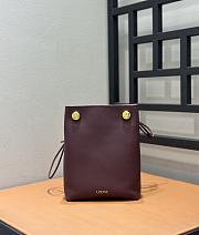 Loewe Pebble Pouch In Smooth Calfskin Burgundy - 21.5x17x7cm - 6