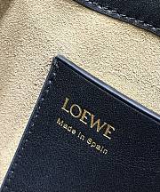 Loewe Pebble Pouch In Smooth Calfskin Black - 21.5x17x7cm - 4