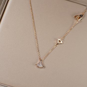 Bvlagari Divas’ Dream Necklace 18 Kt Rose Necklace Set With Pave Diamonds