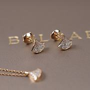 Bvlagari Divas’ Dream Earrings 18 Kt Rose Necklace Set With Pave Diamonds - 2