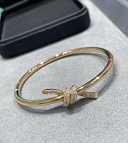 Tiffany Knot Wire Bangle in Yellow Gold with Diamonds - 4