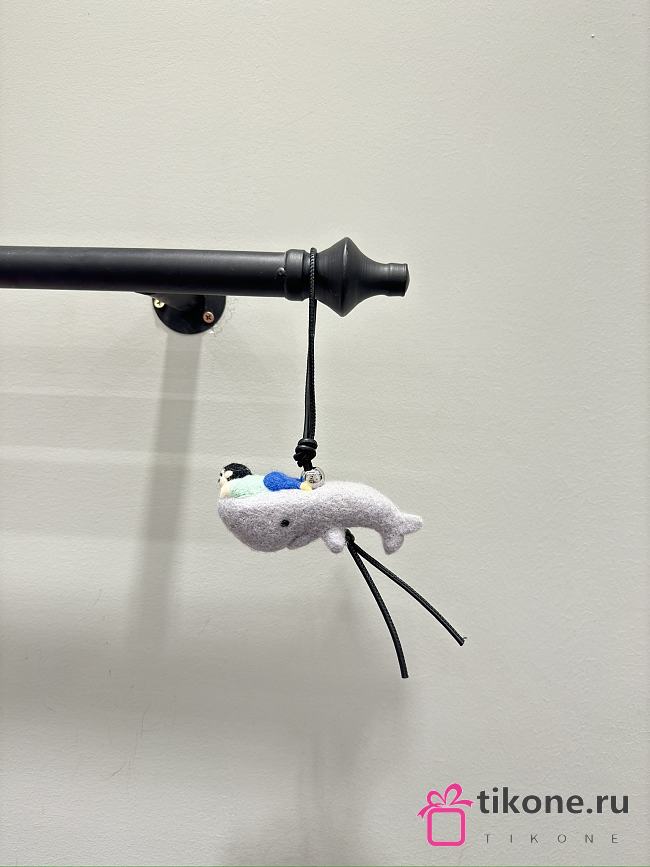 Kid With Whale Charm In Felt And Calfskin Gray - 1