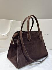 The Row Soft Margaux 12 Bag in Suede Mocha - 32x25x15cm - 3