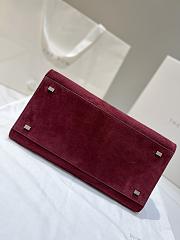 The Row Soft Margaux 12 Bag in Suede Burgundy - 32x25x15cm - 3