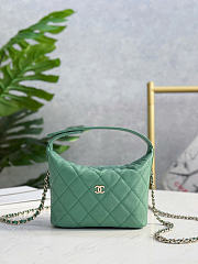 Chanel Hobo Caviar Leather Green - 21.5x19x6cm - 1