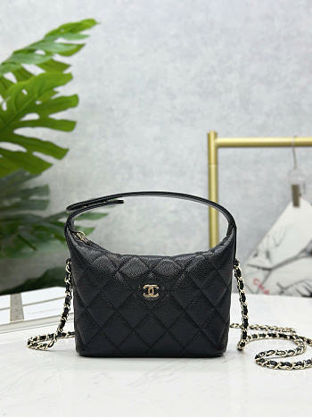 Chanel Hobo Caviar Leather Black - 21.5x19x6cm