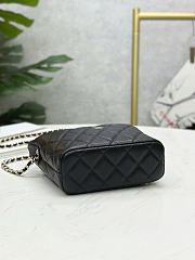 Chanel Hobo Caviar Leather Black - 21.5x19x6cm - 5