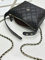 Chanel Hobo Caviar Leather Black - 21.5x19x6cm - 2