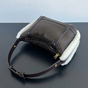 Bottega Veneta Wallace Merinos Aviator Bag in Pondant - 20x13x9.5cm - 5