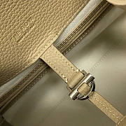 The Row Soft Margaux 12 Bag in Grained Milk Tea - 32x23x18cm - 5