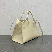 The Row Soft Margaux 12 Bag in Grained White - 32x23x18cm - 3