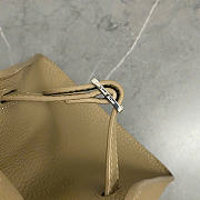 The Row Soft Margaux 10 Bag in Grained Milk Tea - 25.5x18x19cm - 6