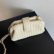 Bottega Veneta Small Lauren 1980 Chalk Leather Clutch Bag - 27x15x7.5cm - 5