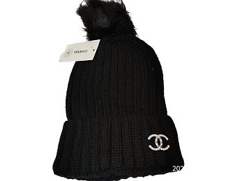 Gift Chanel Beanie Black 1